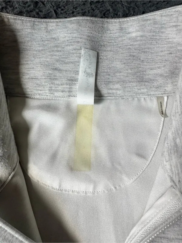7Diamonds Light Grey Rev Cropped Quarter - Image 4