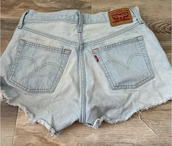 Levi’s 501 Denim Shorts - Image 2