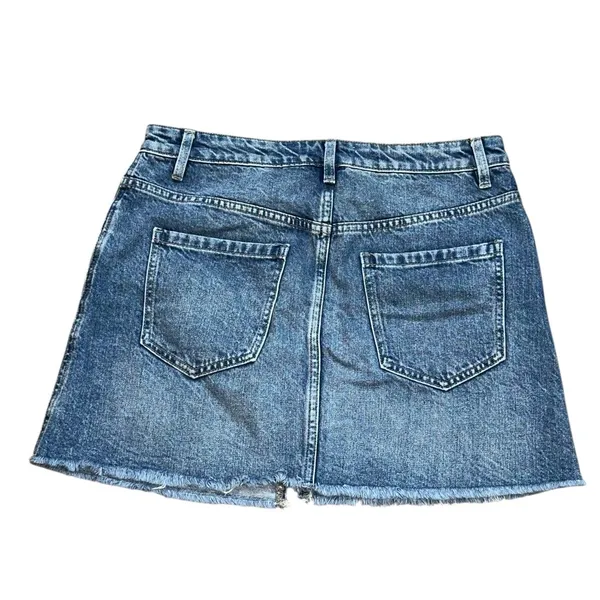 We The Free People‎ Zip It Up Mini Denim Skirt Size 29 Raw Hem Cotton Summer - Image 3