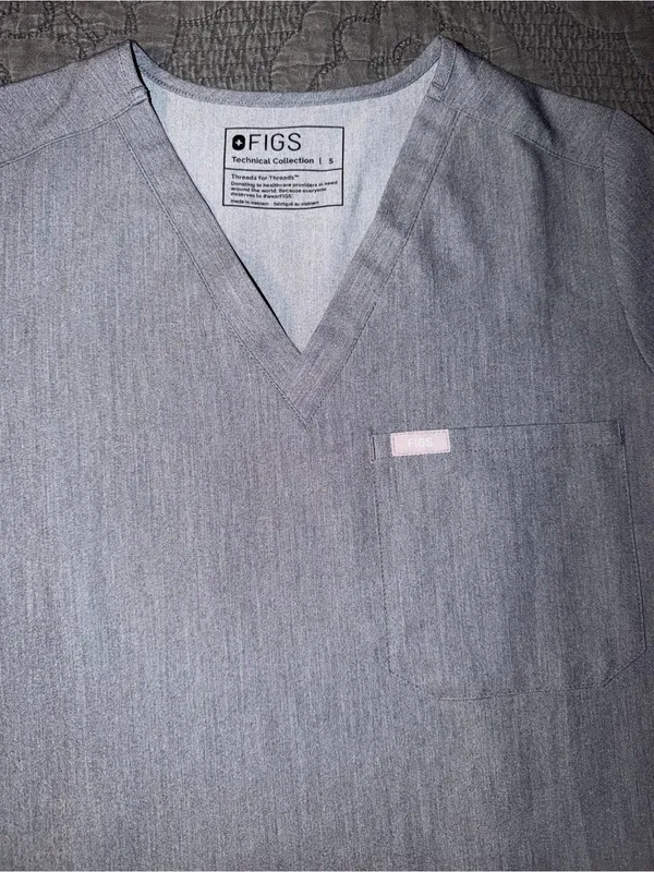 FIGS Catarina One-Pocket Scrub Top-Graphite Women’s Size-S - Image 2