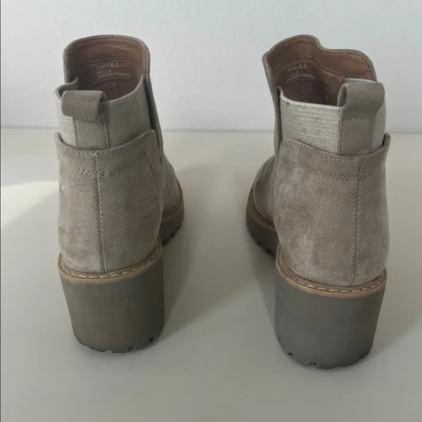 Dolce Vita Taupe Ankle Boots Tan Size 8.5 - Image 4