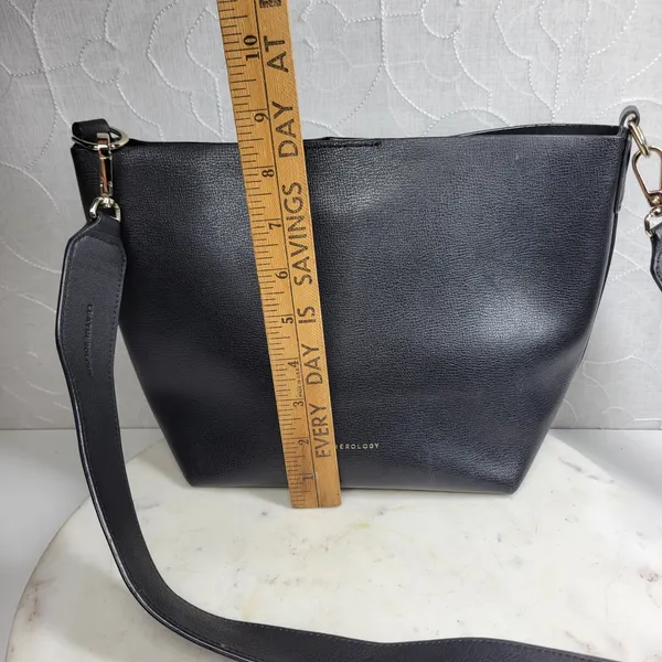 Leatherology Leather Crossbody Shoulder Purse Bag Black Gold Hardware Strap - Image 8