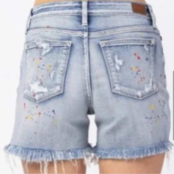 Judy Blue - Paint Spatter Distressed Jean Shorts - Light Blue - Image 4