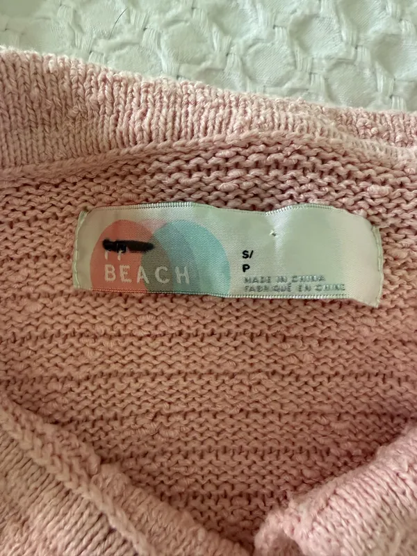 Free people sweater and shorts - Image 2