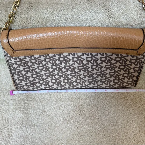 DKNY Shoulder Bag Brown Monogram Logo Pebbled Leather Y2K Baguette Women‎ Small - Image 7