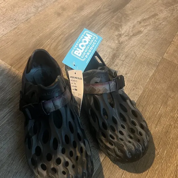 NWT Merrell shoes size‎ 9 - Image 3