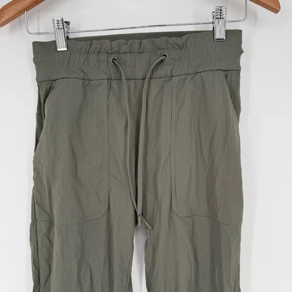 Lululemon Align Ribbed Jogger Pants Olive Green Size 4 Drawstring Pockets - Image 3