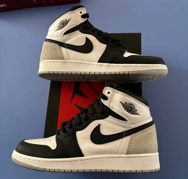 Air Jordan 1 Retro High OG GS ‘Stage Haze’ - Image 11