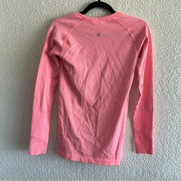 Lululemon‎ Women’s Pink Swiftly Tech Long Sleeve Size 6 - Image 3