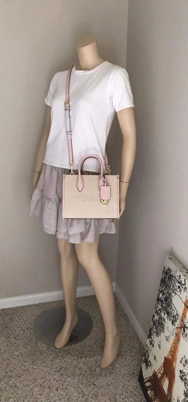 Michael Kors Purse - Image 8