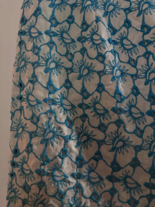Embroidered Eyelet Pencil Skirt - Image 3
