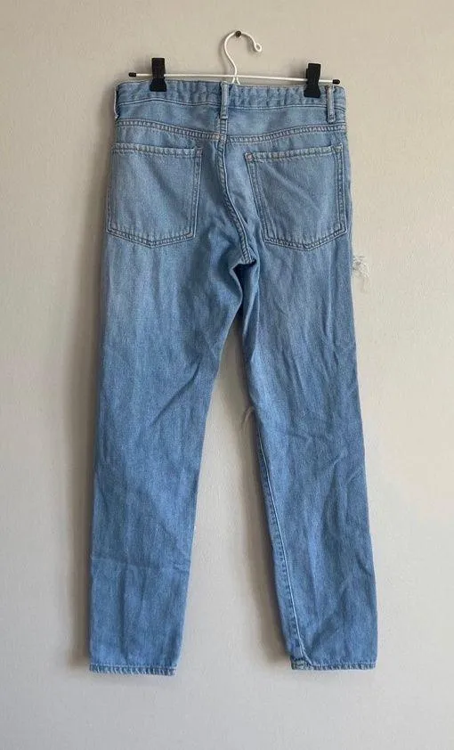 Forever 21 Distressed Jeans - Image 7