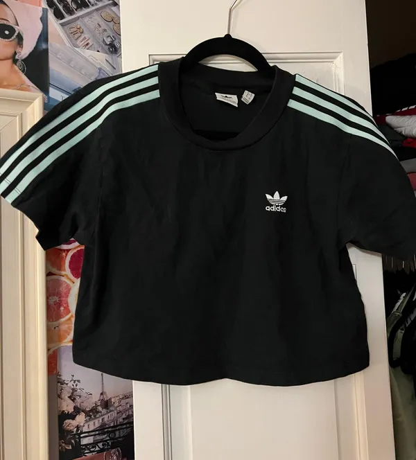 Women’s T-Shirt - Image 4