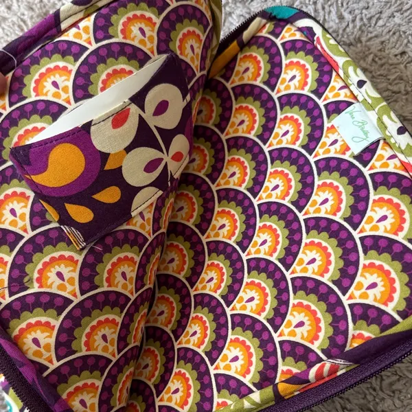 Vera Bradley Purple Floral Quilted Tablet Case / J38 - Image 4