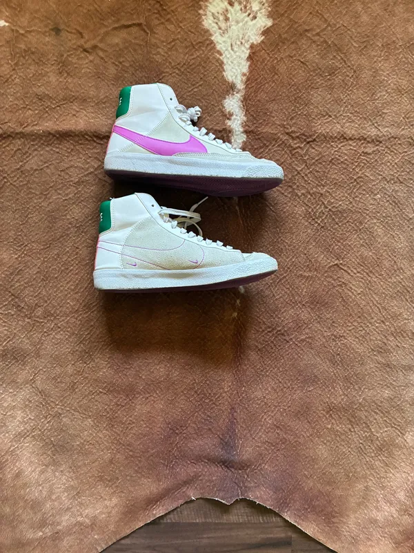 Nike blazer purple and green Youth tennis shoes size 6.5Y No major flaws - Image 4