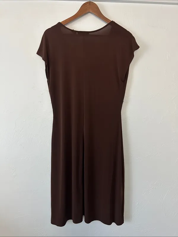 attention Brown V-Neck Short Cap Sleeve Midi Dress - Image 3