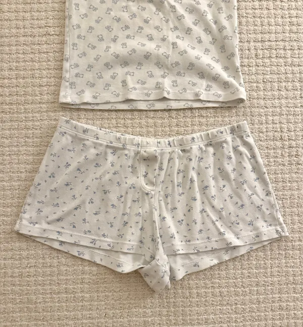 Brandy Melville Pajama Set - Image 3