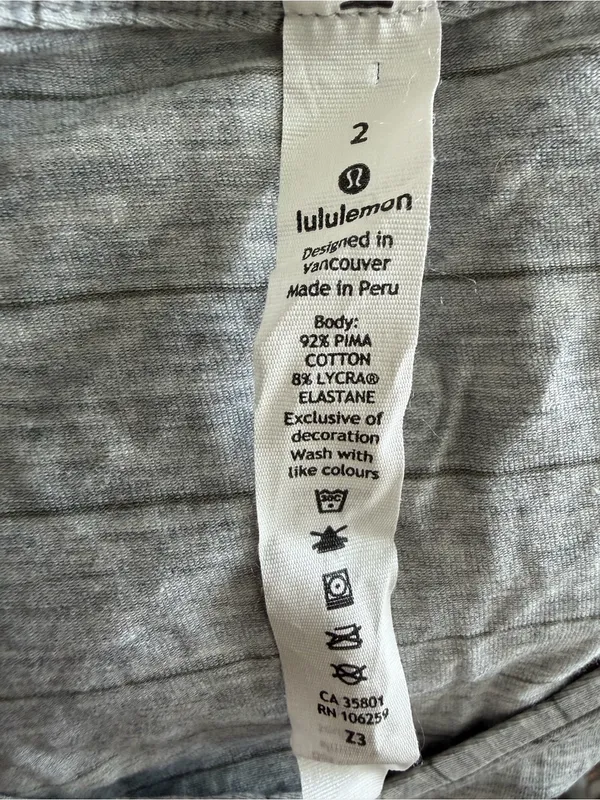 Lululemon Love Tee Short Sleeve V-Neck T-Shirt NEW - Image 4