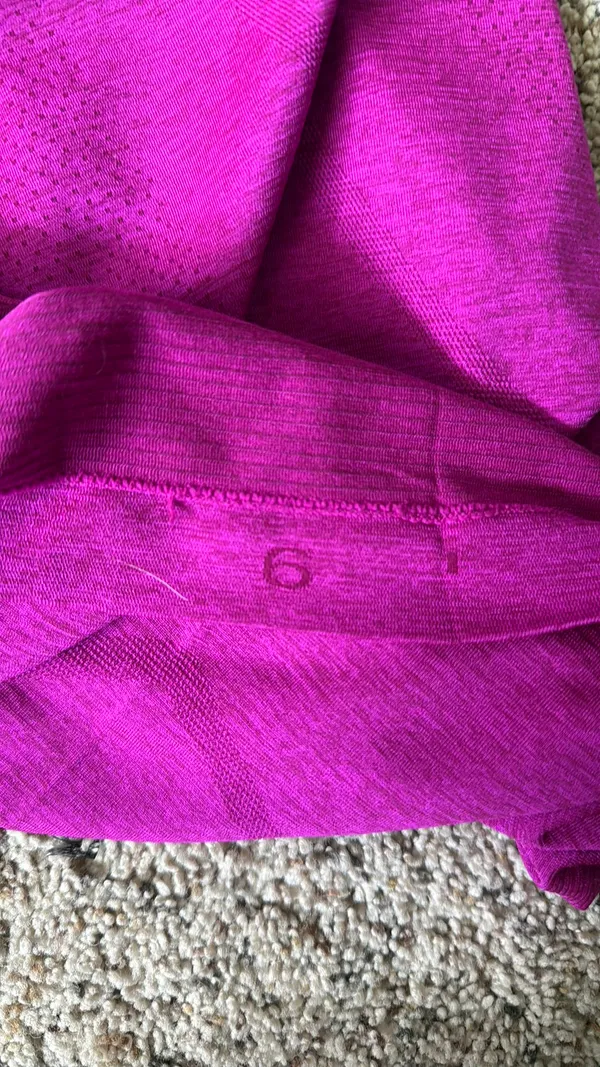 Lululemon Shirt Tech Swiftly Short Sleeve - Image 3