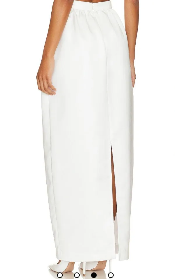 We Wore What Tulip Long Skirt In White - Image 2