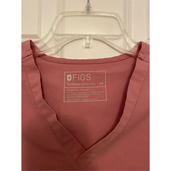 Figs scrub top, women’s size extra small - Image 2