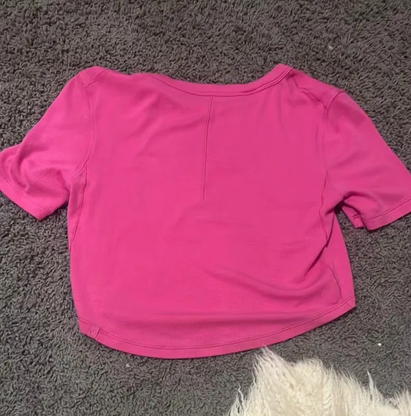 Lululemon Hot Pink - Image 3