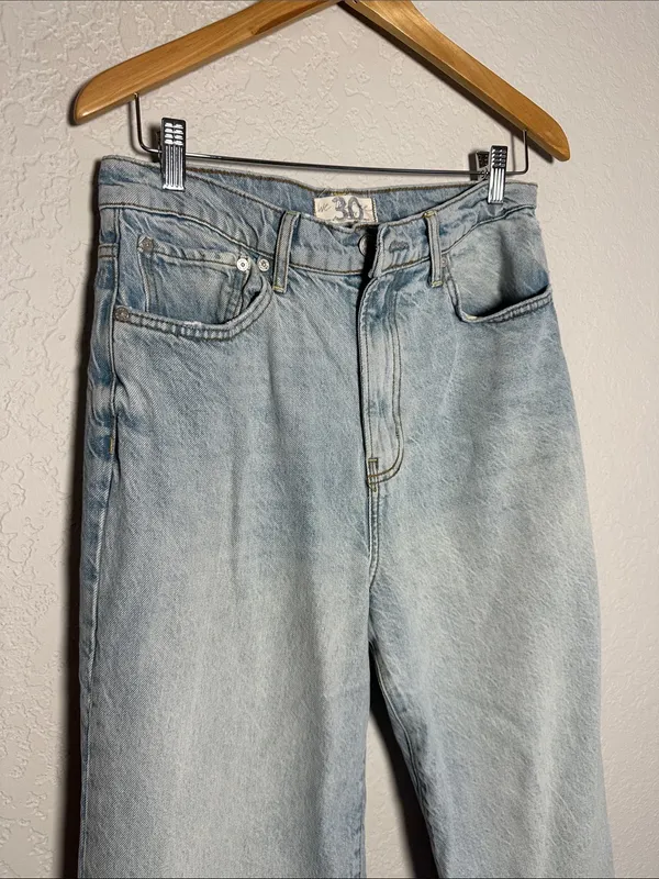 We The Free People Astoria Wide Leg Jeans Light Wash Blue 90s Size 30 - Image 3