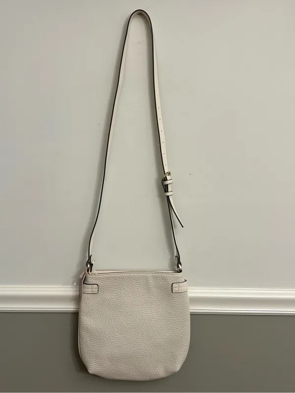 NWT Fiorelli Anna Soft White Cream Textured Pebbled Faux Leather Crossbody Bag - Image 4