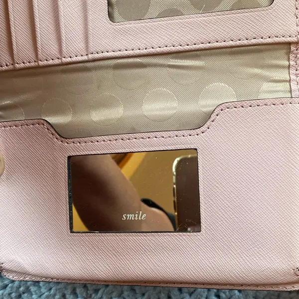 Kate Spade wristlet - Image 11