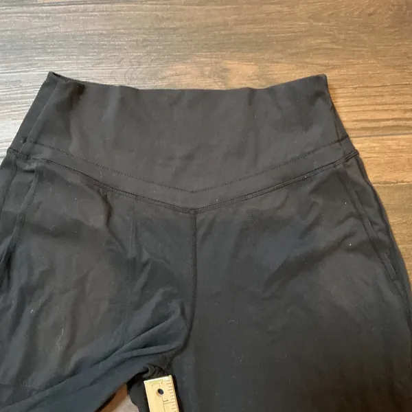 Halara High Waisted Wide Leg Yoga Pants Black V-Seam Pockets Small Athleisure - Image 4