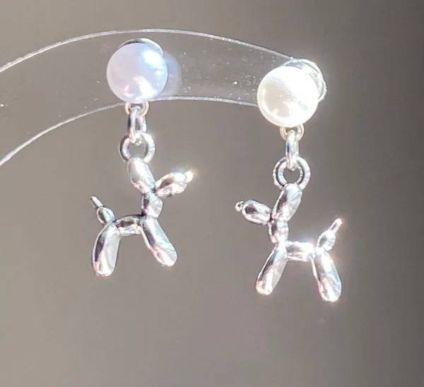 Handmade cute retro y2k ballon dog earrings 🐶🎈 - Image 3