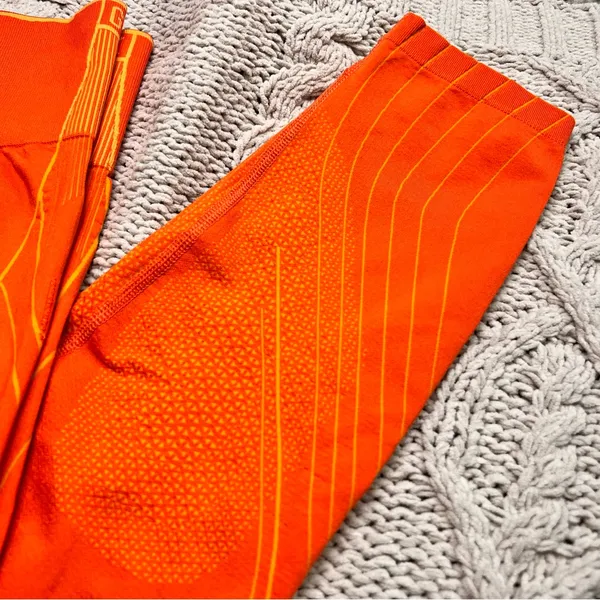 GYMSHARK Leggings Orange Apex Seamless High Waisted Size L‎ - Image 2