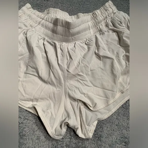 Lululemon athletica Light white/Cream Athletic Hotty hot shorts 6 - Image 3