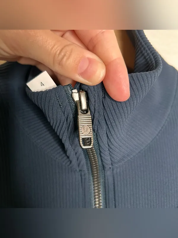 Lululemon Movement To Movement Jacket Nocturnal Teal 4 - Image 4