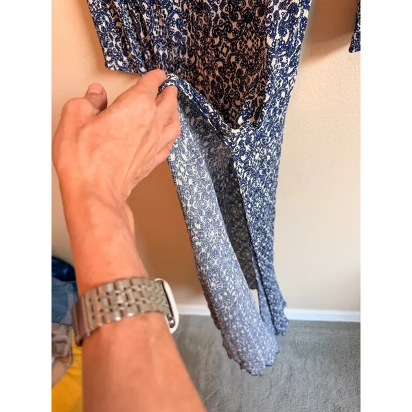 Lulus Maxi Dress Women Small Blue Tile Print Long Sleeve V-Neck Side Slit R64395 - Image 7