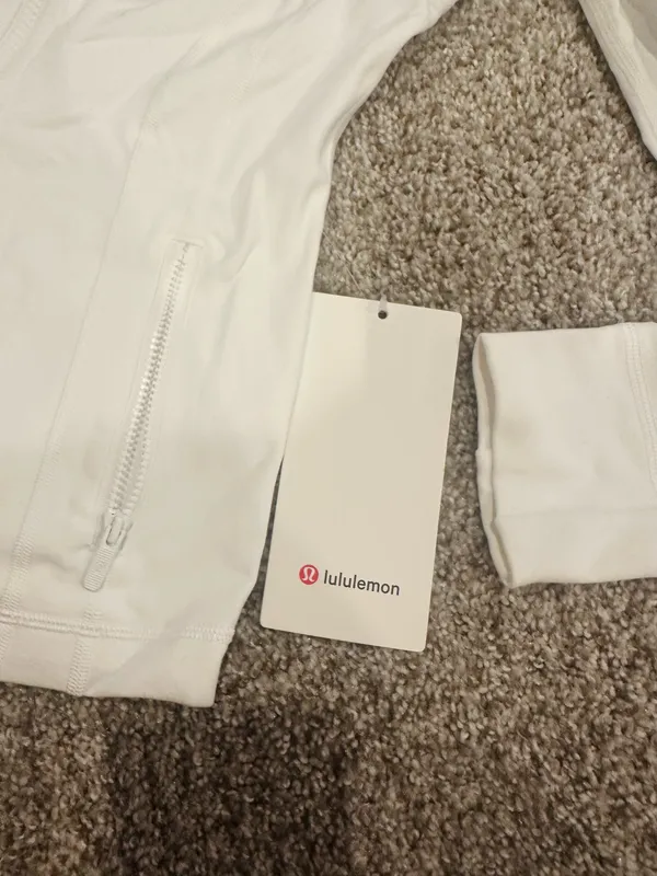 Define White Lululemon Jacket 4 - Image 3