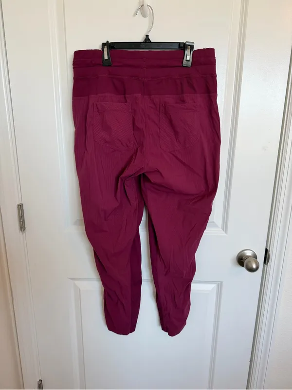 Lululemon Street To Studio Pant Size 10 - Image 3