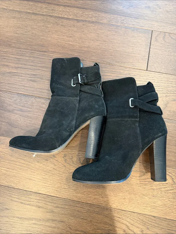 Dolce Vita Black Suede Mid-Calf Heeled Boots with Buckle Size 9 - C8-069 - Image 4