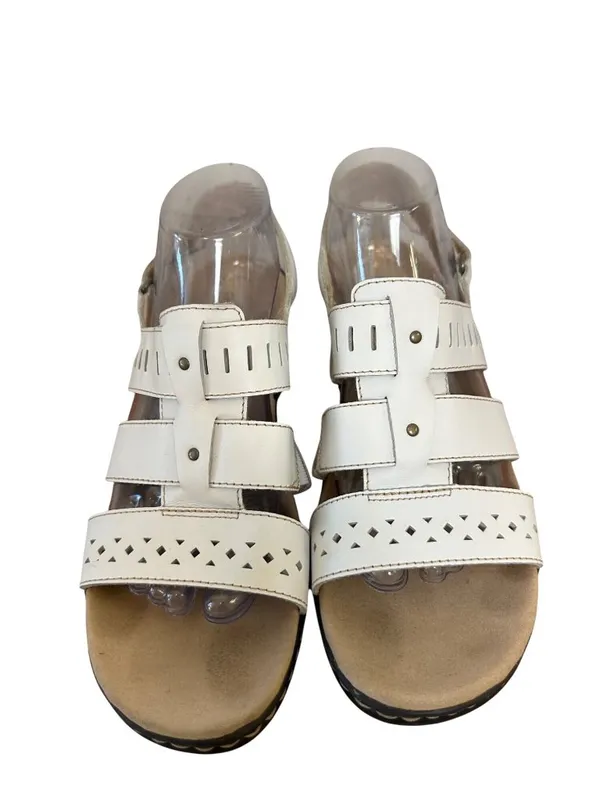 Clarks Size 10 Strappy Stylist Summer Comfy Casual Chic Slip On Sandals White - Image 6
