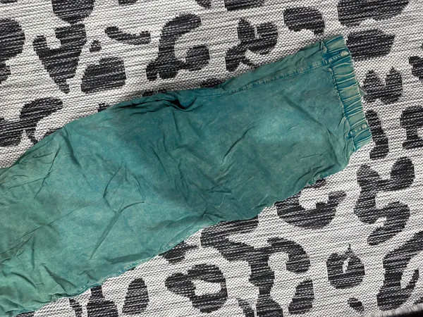 Oli and Hali tencil pants nwt small Green - Image 2