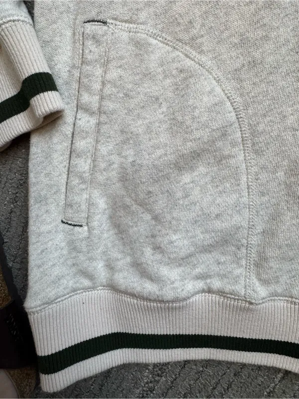 Women’s oatmeal Roots Canada Hooded Pullover Sweatshirt med - Image 9