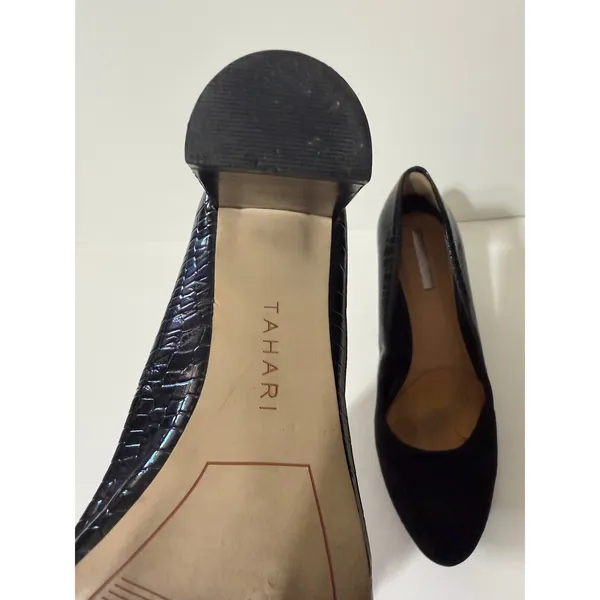 Tahari Elvira Size 8M‎ Black Suede Croc Embossed Block Heel Pumps Pointed Toe - Image 15
