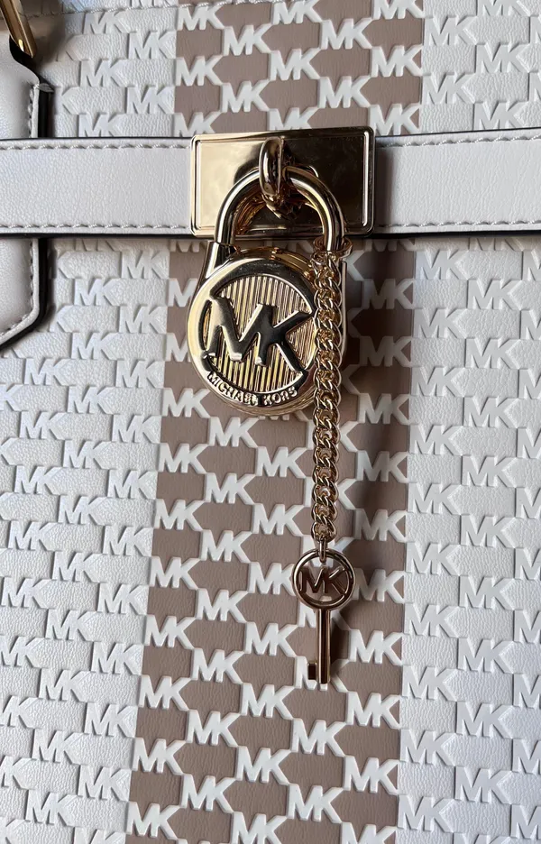 Michael Kors Set - Image 13