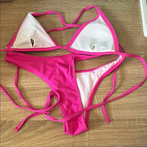 Vibrant Pink Bikini Set - Image 2
