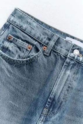 ZARA NWT‼️ | MID-RISE TRF GIRLFRIEND JEANS Size 36/4 - Image 7