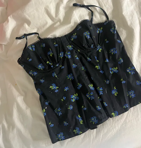 WeWoreWhat Floral Top - Image 3
