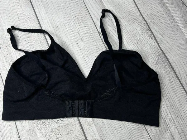 DKNY Black Wireless Seeamless Bralette No Padding Size Medium - Image 4