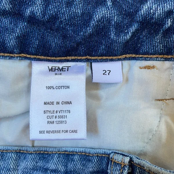 Vervet Blue Women's‎ Cotton Jeans 27X27" Distressed Raw Hem - Excellent - Image 11