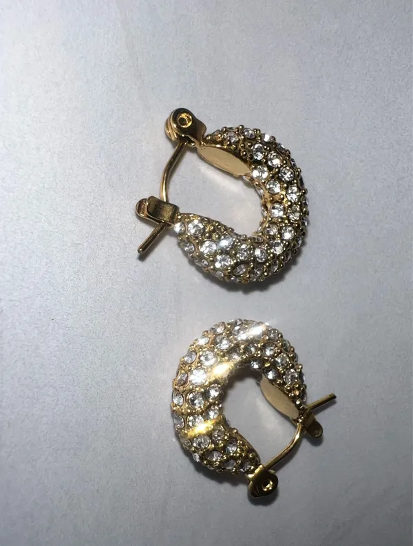 18k gold plated stainless steel small hoop earrings - Image 7