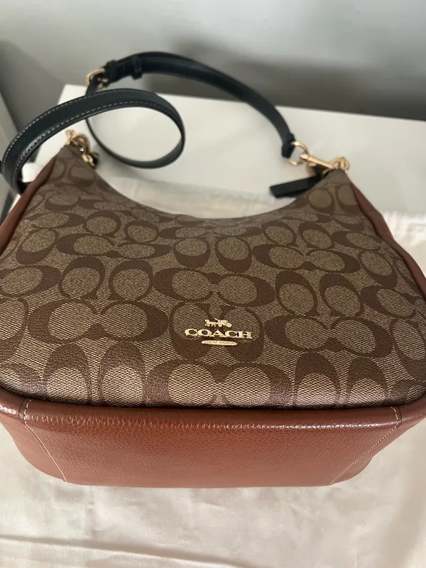 Coach Jules Hobo Bag - Image 7